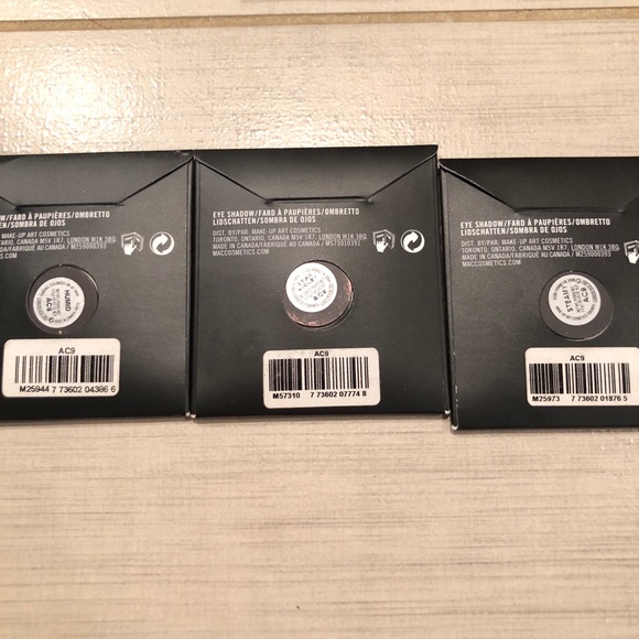 Zpalette & mac eye shadows - Picture 3 of 3